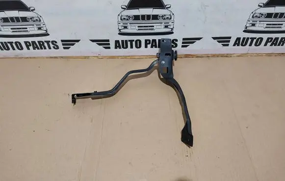 Mercedes-Benz E C207 W207 Top upper radiator support slam panel PP207620025