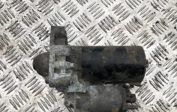 Mini One - Cooper Coupe R56 Starter motor 7552697 0001138004