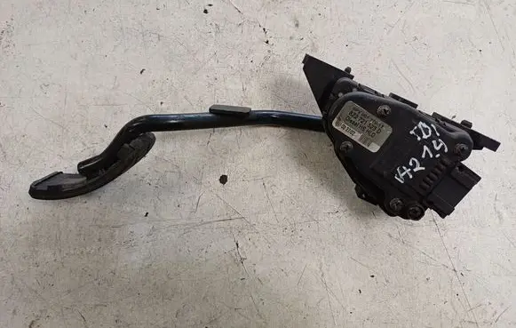 Audi A2 Accelerator throttle pedal 8Z2721523D