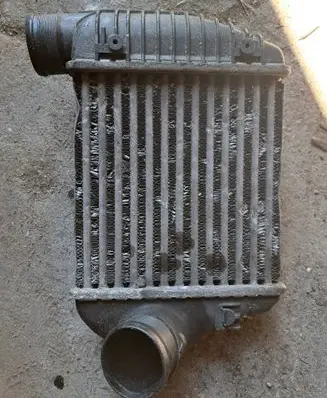 Audi A6 S6 C6 4F Intercooler radiator 4F0145805