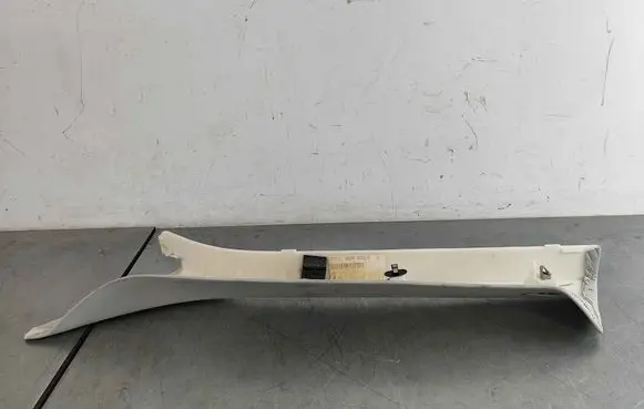 Land Rover Discovery Sport (A) pillar trim lr060521
