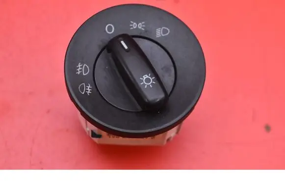 Skoda Octavia Mk2 (1Z) Light switch 1Z0941431C