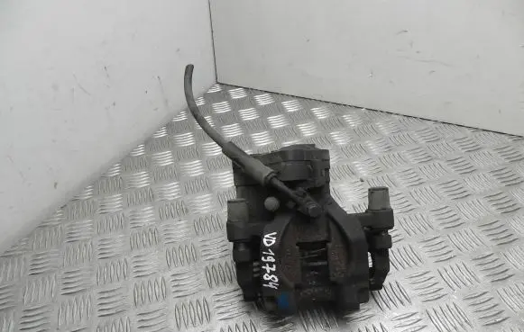 Skoda Superb B8 (3V) Rear brake caliper 3Q0615406J VD19784