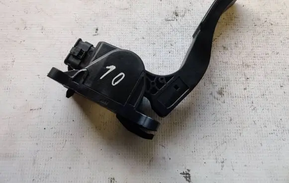 Volkswagen Crafter Accelerator throttle pedal A9063000404 ZGS009Q012 0280755023