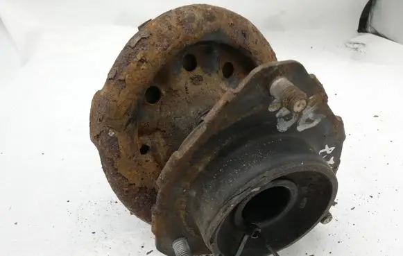 Toyota Avensis T220 Front upper strut mount NOCODE