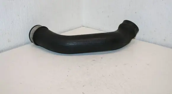 Audi A6 S6 C5 4B Intercooler hose/pipe 4B0145745E