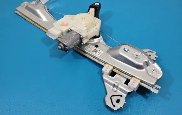 Renault Kadjar Rear door window regulator with motor 82720-3827R IMPRK1523763
