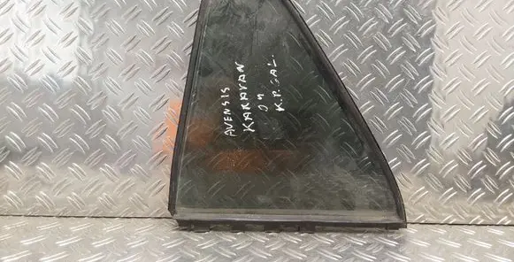 Toyota Avensis T250 Rear vent window glass 43R00048