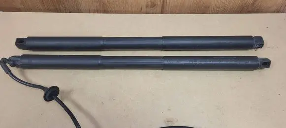 Mercedes-Benz GLS X166 Tailgate/trunk strut/damper A1668900100 A1669803764