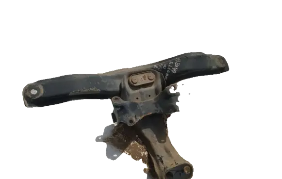 Subaru Legacy Engine mount bracket