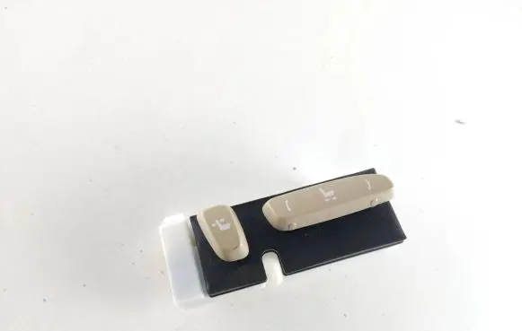 Lexus GS 300 350 430 450H Seat control switch 8407030030 2642879