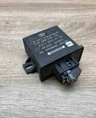 Mercedes-Benz E W211 Light switch A2118703126 5DF008278 WithPlug