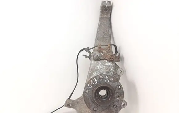 BMW 5 GT F07 Front wheel hub