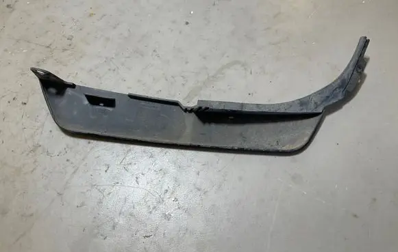 Land Rover Discovery 4 - LR4 Front mudguard AH2217F017AB