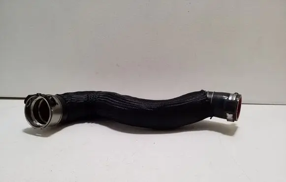 Intercooler hose/pipe