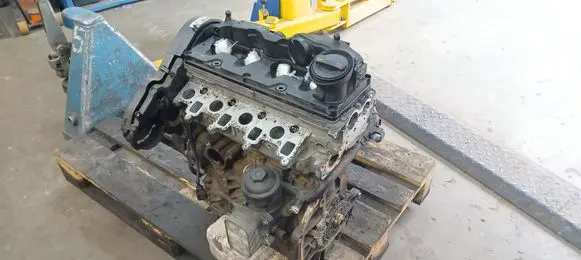 Skoda Octavia Mk2 (1Z) Engine CFH