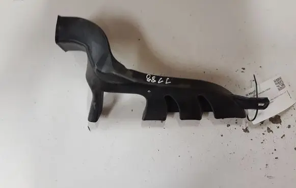 Volvo V40 Air intake hose/pipe 01284605