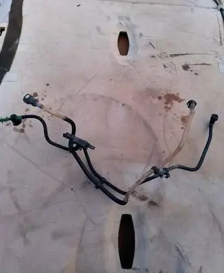 Ford Mondeo MK IV Fuel line pipe 