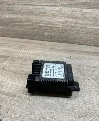 Mercedes-Benz A W168 Coolant fan relay A0255453232 898940000