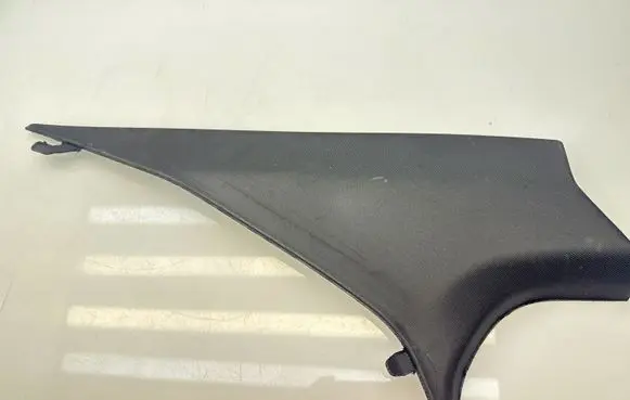 BMW 3 G20 G21 (C) pillar trim 22472310