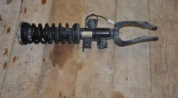 BMW 7 F01 F02 F03 F04 Front shock absorber/damper 6794150 KLE1059