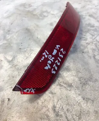 Volkswagen Jetta VI Rear tail light reflector 5c6945105a