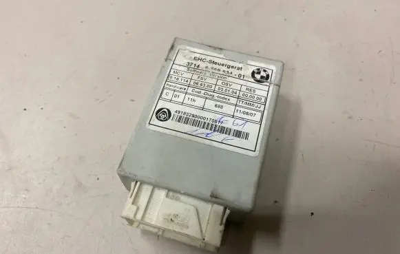 BMW 5 E60 E61 Air suspension control unit module (rear) 3714676983401 49132000017017