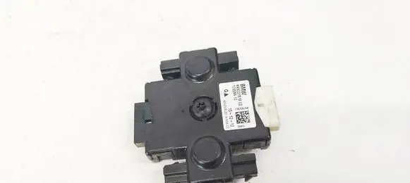 Antenna control unit