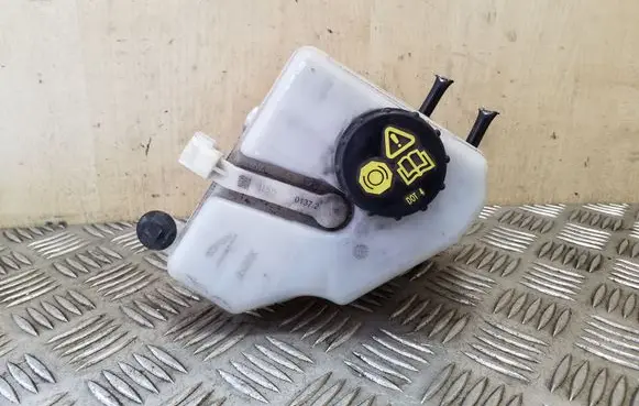 Jaguar XF X260 Master brake cylinder 03350885651 03350885641