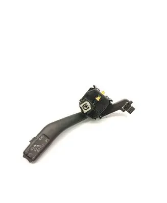Volkswagen Golf V Indicator stalk 1K0953513G