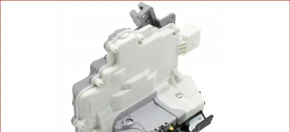 Audi A4 S4 B7 8E 8H Front door lock 8E1837016AA
