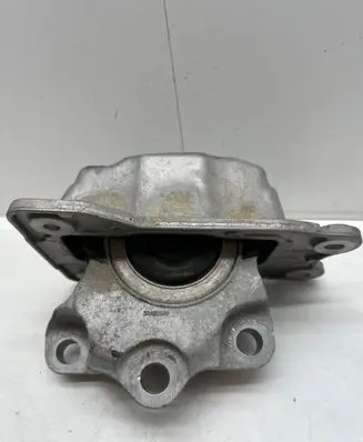 Volvo XC60 Engine mount bracket 31480549