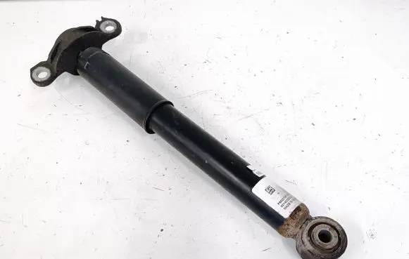 Chrysler Pacifica Rear shock absorber/damper P68231971AH 68231971AH 801402002431