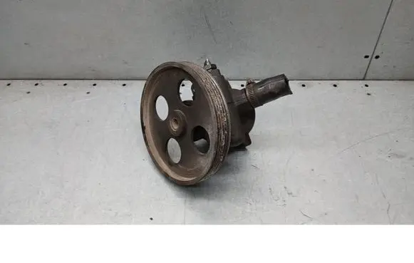 Peugeot Partner Power steering pump 9151249180