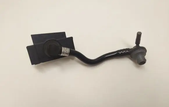 Mercedes-Benz E W212 Brake booster pipe/hose A2124302629 A0009983501