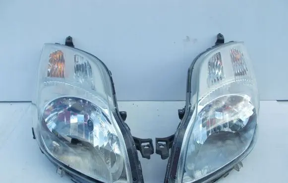 Toyota Yaris Headlights/headlamps set 