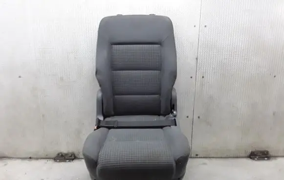 Rear seat