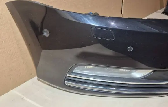 Volkswagen PASSAT B7 Front bumper 3AA807221