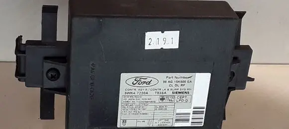 Ford Focus Comfort/convenience module 98AG14K600EA 5WK47220AT83SA