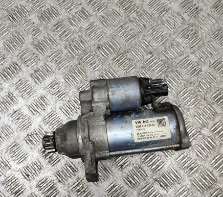 Volkswagen Golf VII Starter motor 02M911024Q 0001179512