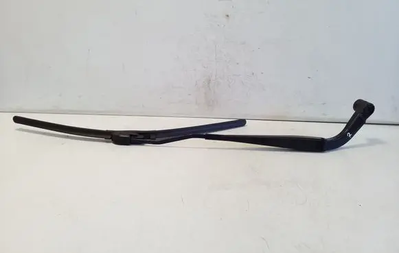 Front wiper blade arm