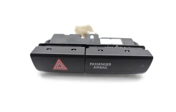 Suzuki Vitara (LY) Hazard light switch CZ6056K67A