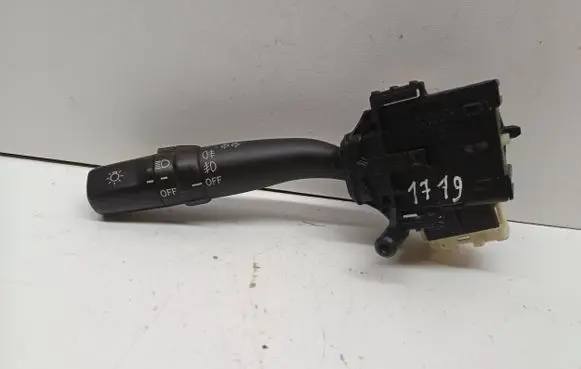 Toyota Avensis T250 Indicator stalk 173650
