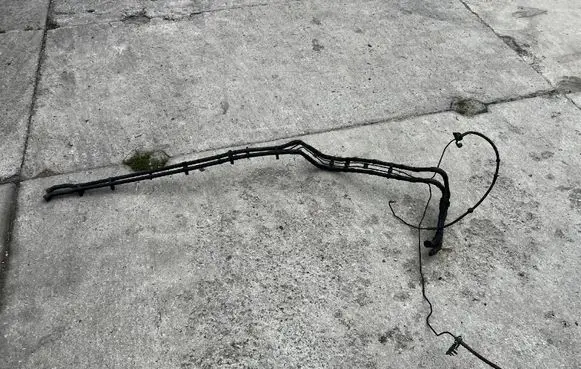 Peugeot 508 RXH Hybrid/electric vehicle battery cooling hoses/tubes 9672583080