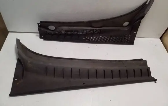 Chevrolet Orlando Wiper trim 95227746 95227745