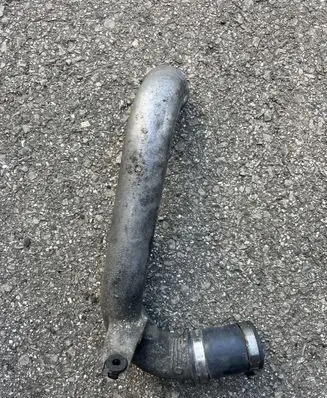Nissan Navara D40 Turbo air intake inlet pipe/hose 144635X00C