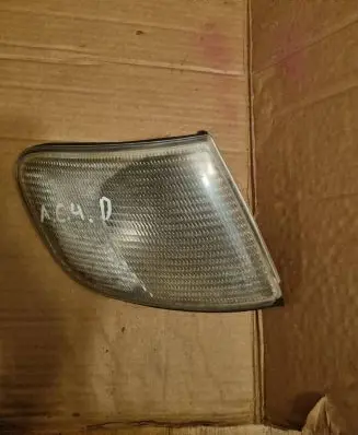 Audi 100 S4 C4 Front indicator light