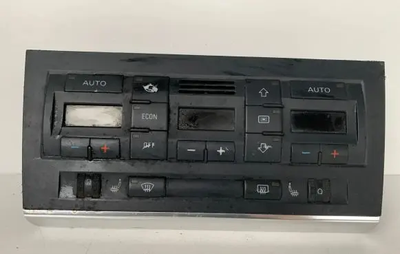 Audi A4 S4 B7 8E 8H Climate control unit 8E0820043AK 0197126 8E0820043A