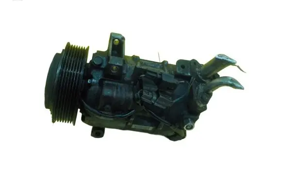 Nissan Qashqai Air conditioning (A/C) compressor (pump) 926004EB0A
