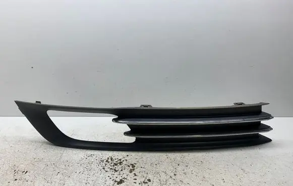 Volvo V70 Front bumper lower grill 31323995 AD762